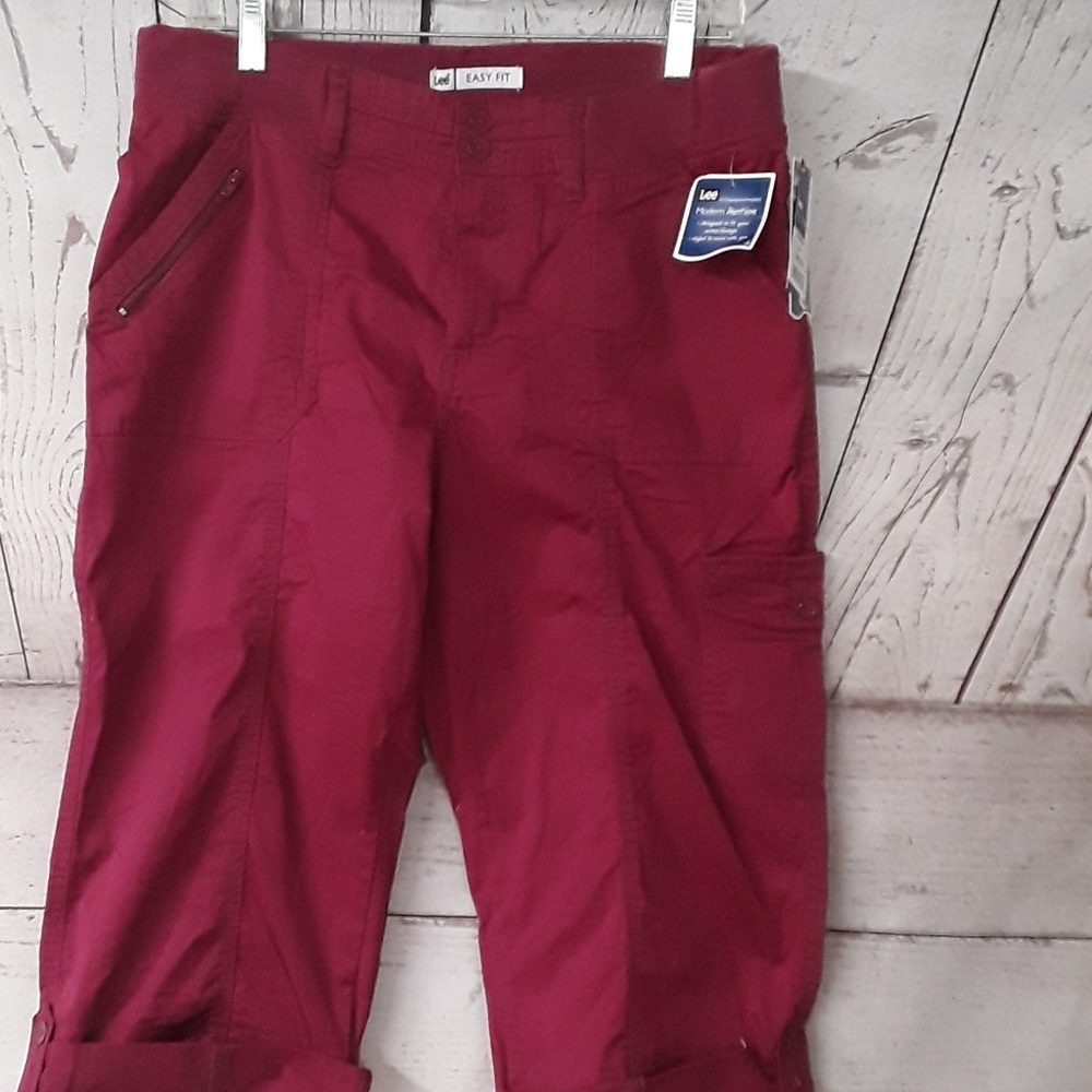 Lee Easy Fit Modern Motion Capris 12 Medium NWT